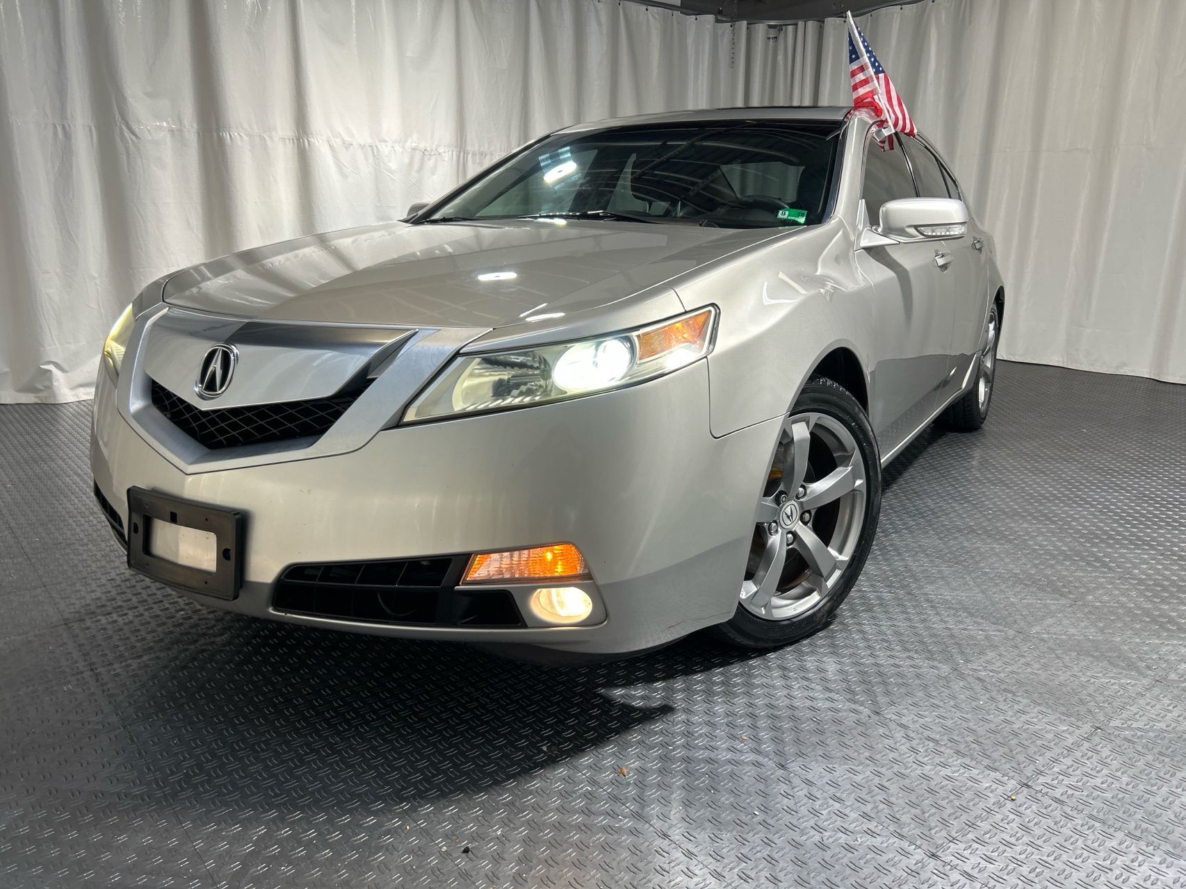 2009 Acura TL Technology Package's photo