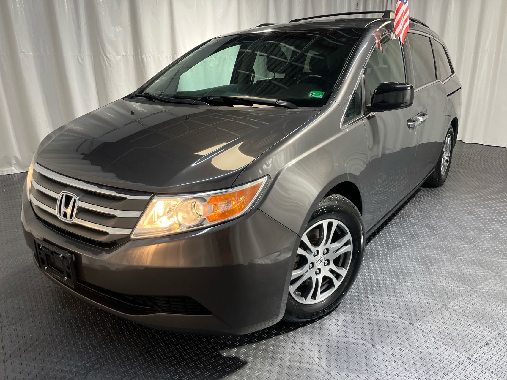 2013 Honda Odyssey EX-L's photo