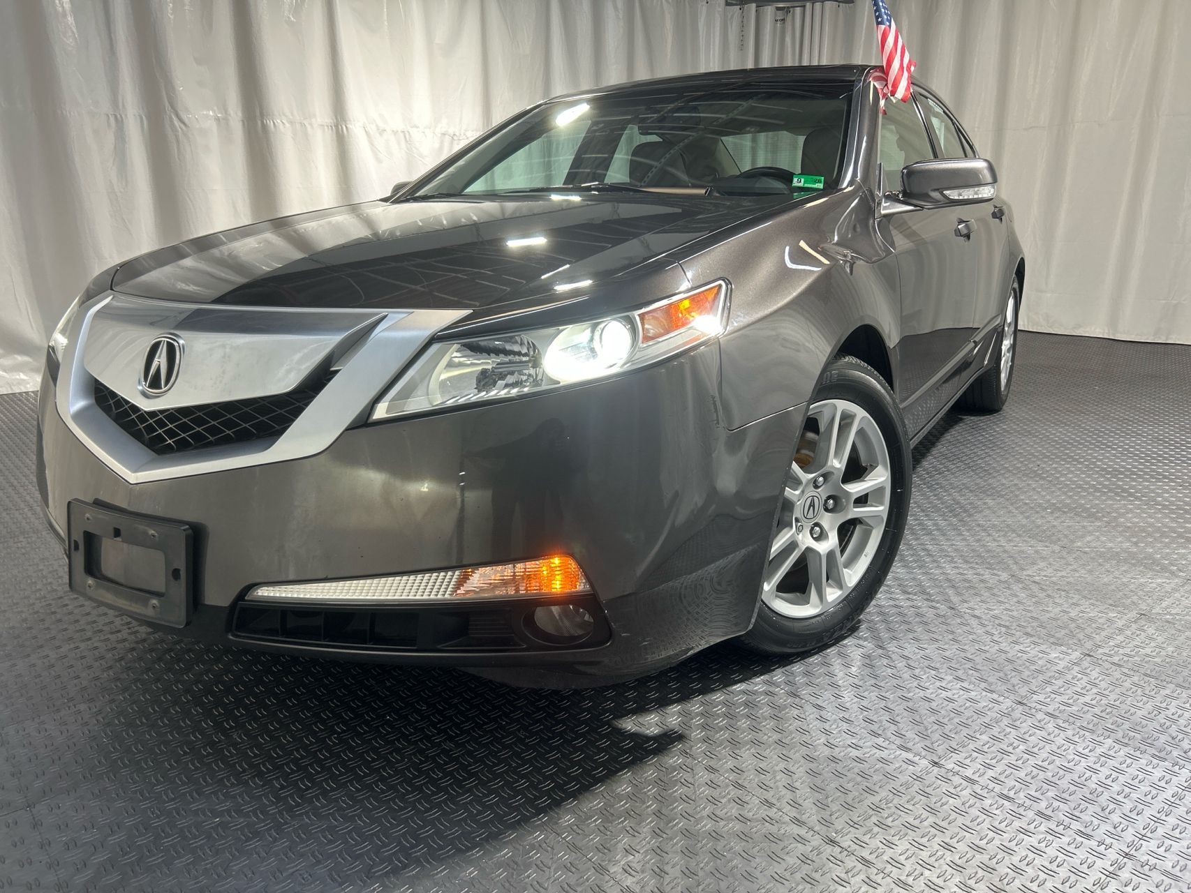 2010 Acura TL Base's photo