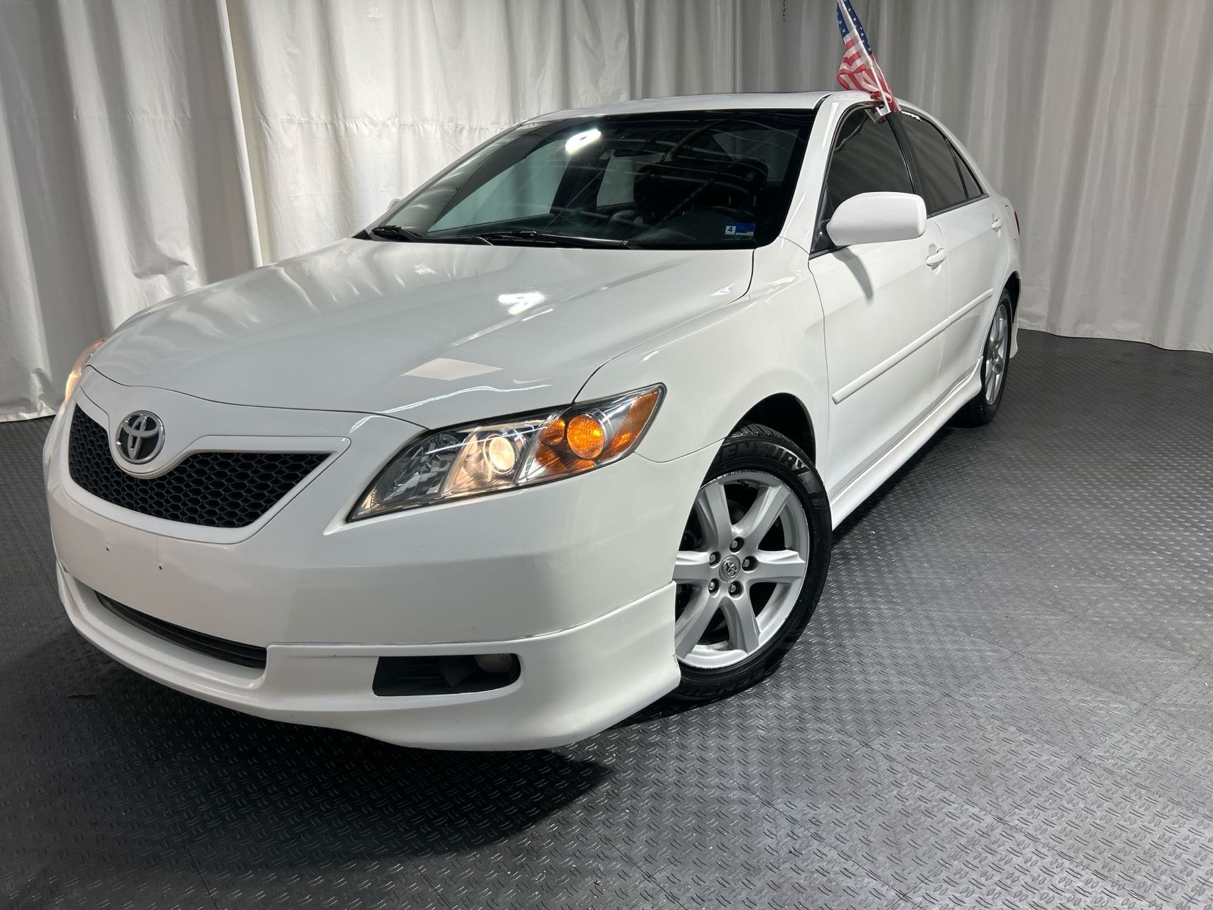 2007 Toyota Camry SE AT's photo