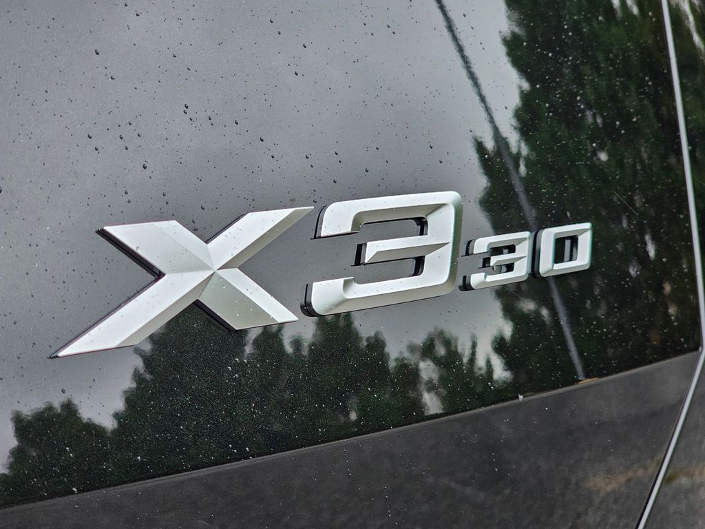 2026 BMW X3 30 - Photo 12