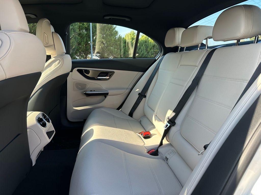 2026 Mercedes-Benz C-Class Sedan C 300 - Photo 19