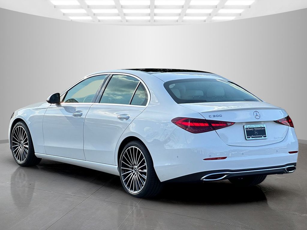 2026 Mercedes-Benz C-Class Sedan C 300 - Photo 4