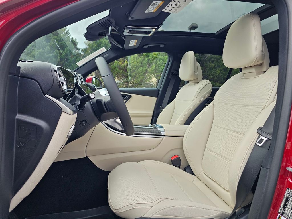 2026 Mercedes-Benz GLC Base - Photo 14