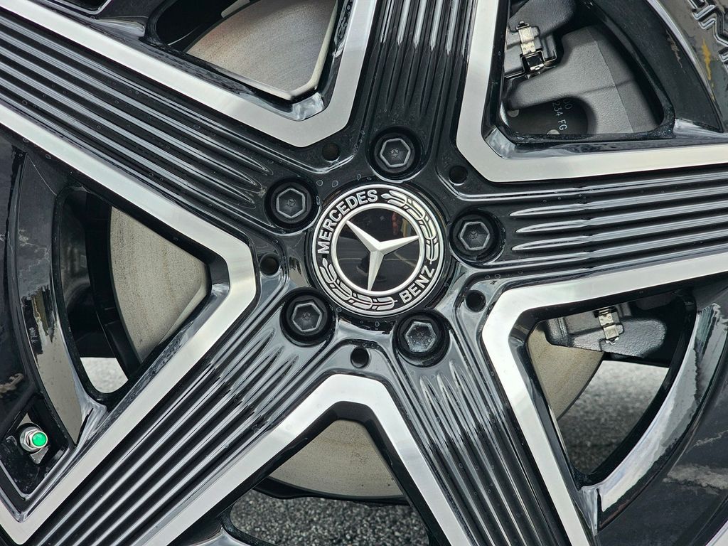 2026 Mercedes-Benz GLC Base - Photo 11