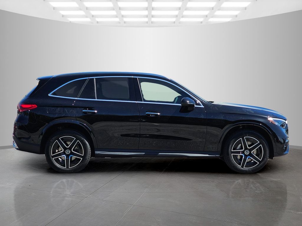 2026 Mercedes-Benz GLC Base - Photo 7