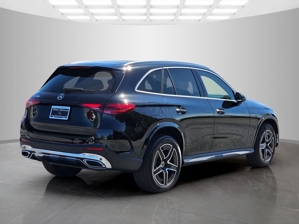 2026 Mercedes-Benz GLC Base - Photo 6