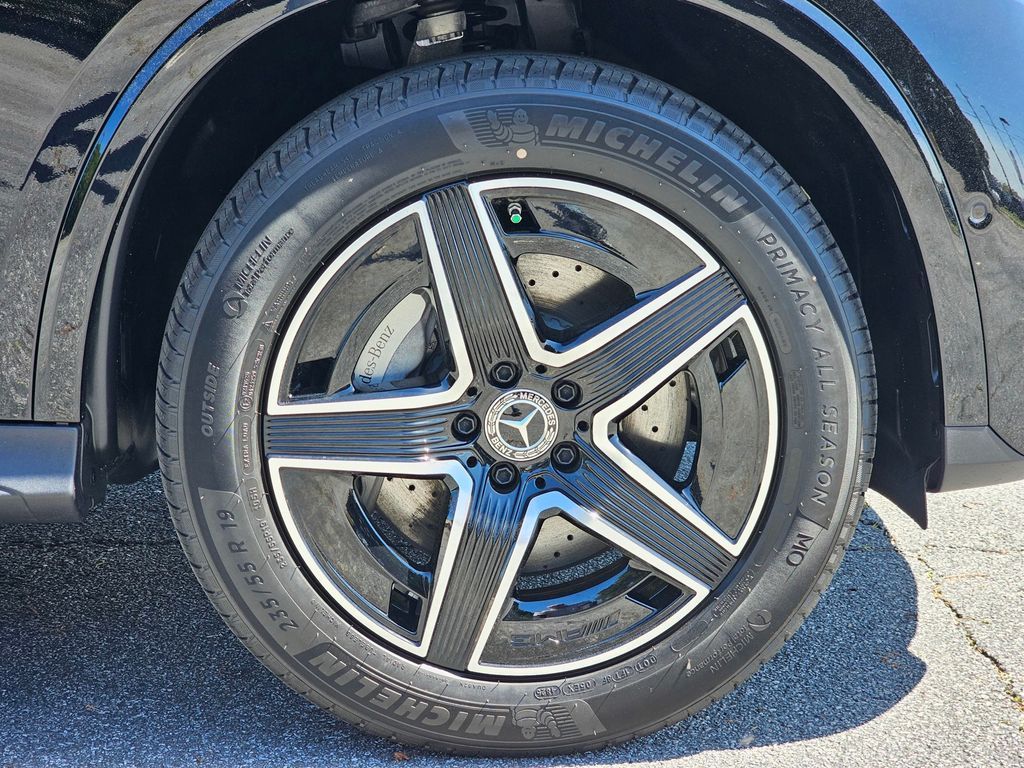 2026 Mercedes-Benz GLC Base - Photo 13