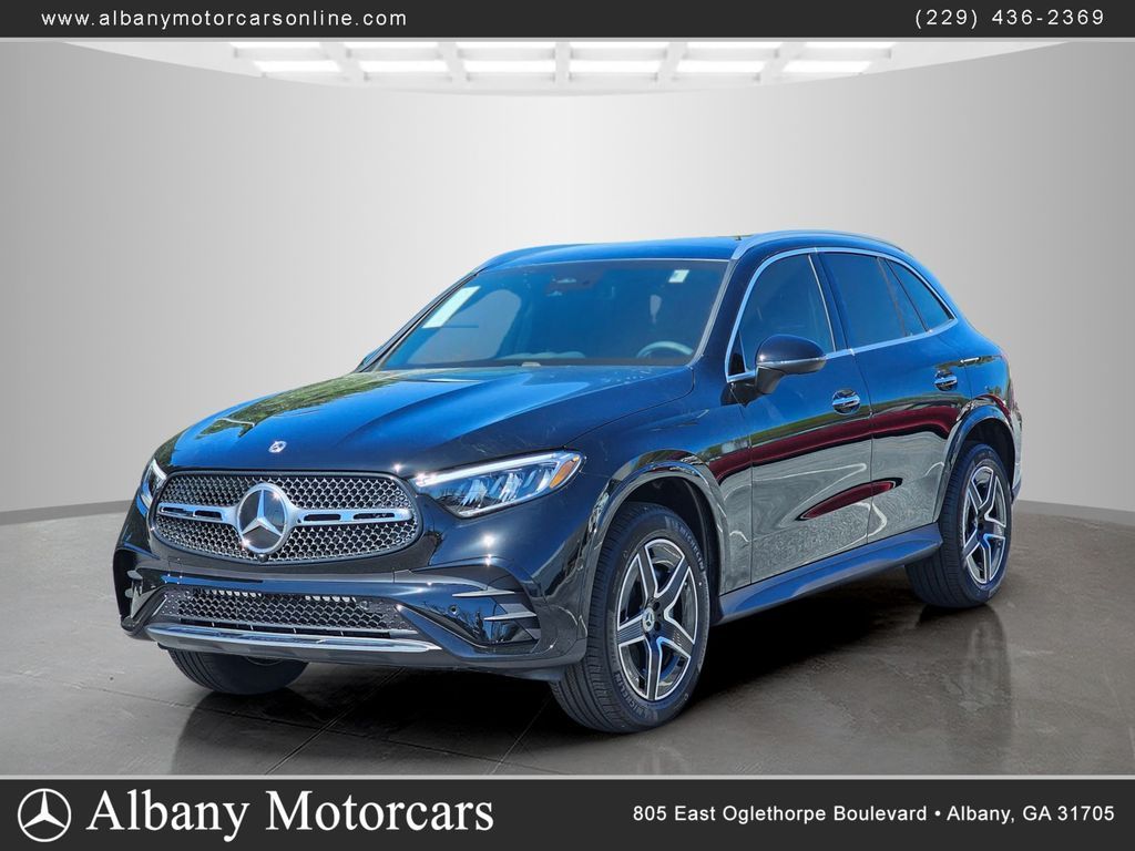 2026 Mercedes-Benz GLC