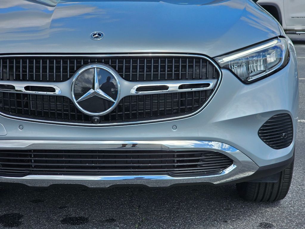 2026 Mercedes-Benz GLC Base - Photo 9