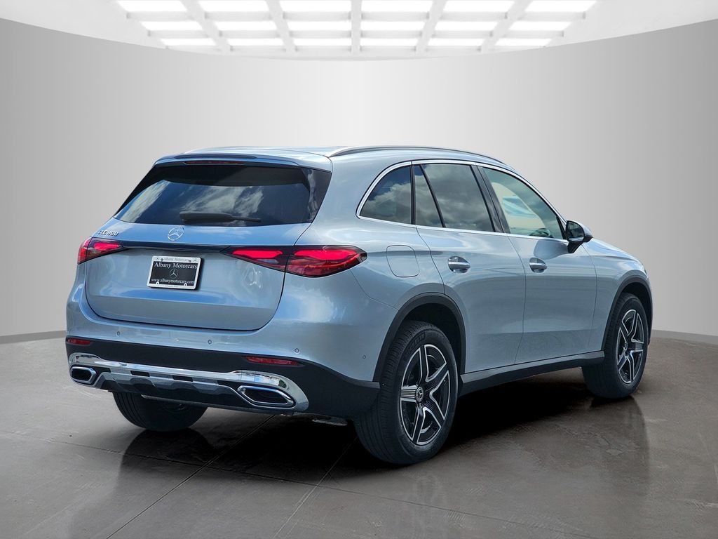 2026 Mercedes-Benz GLC Base - Photo 6
