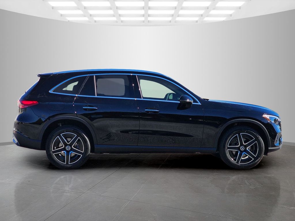 2026 Mercedes-Benz GLC Base - Photo 7