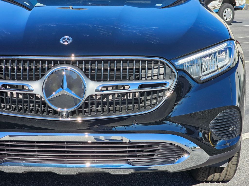2026 Mercedes-Benz GLC Base - Photo 9