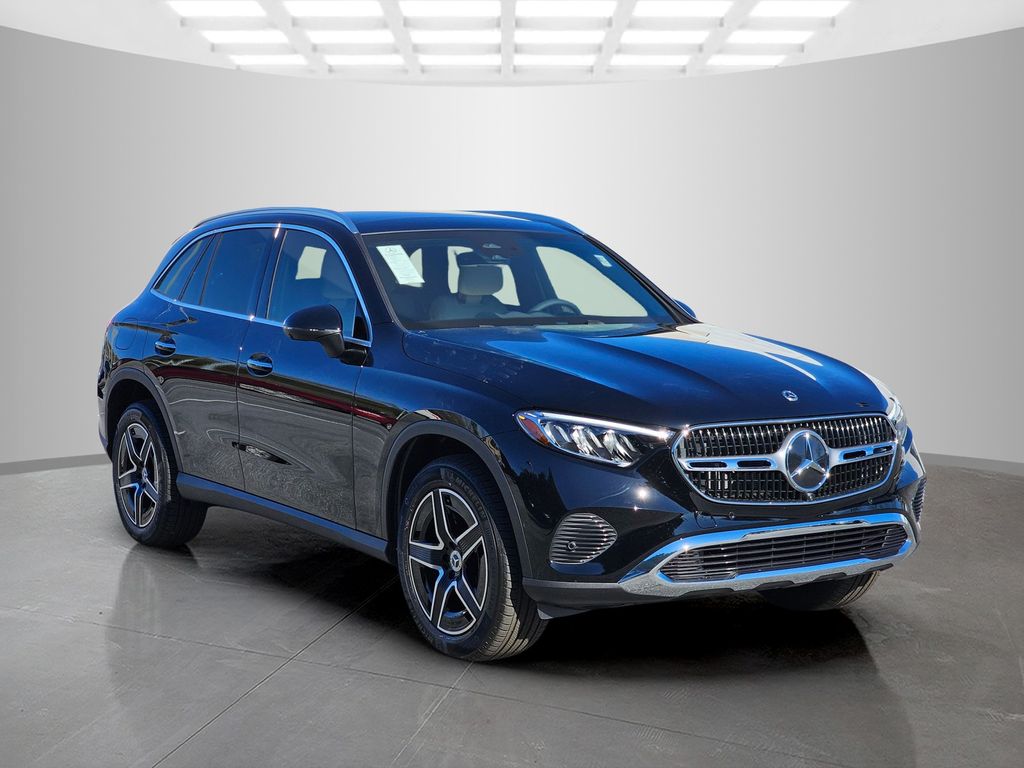2026 Mercedes-Benz GLC Base - Photo 8