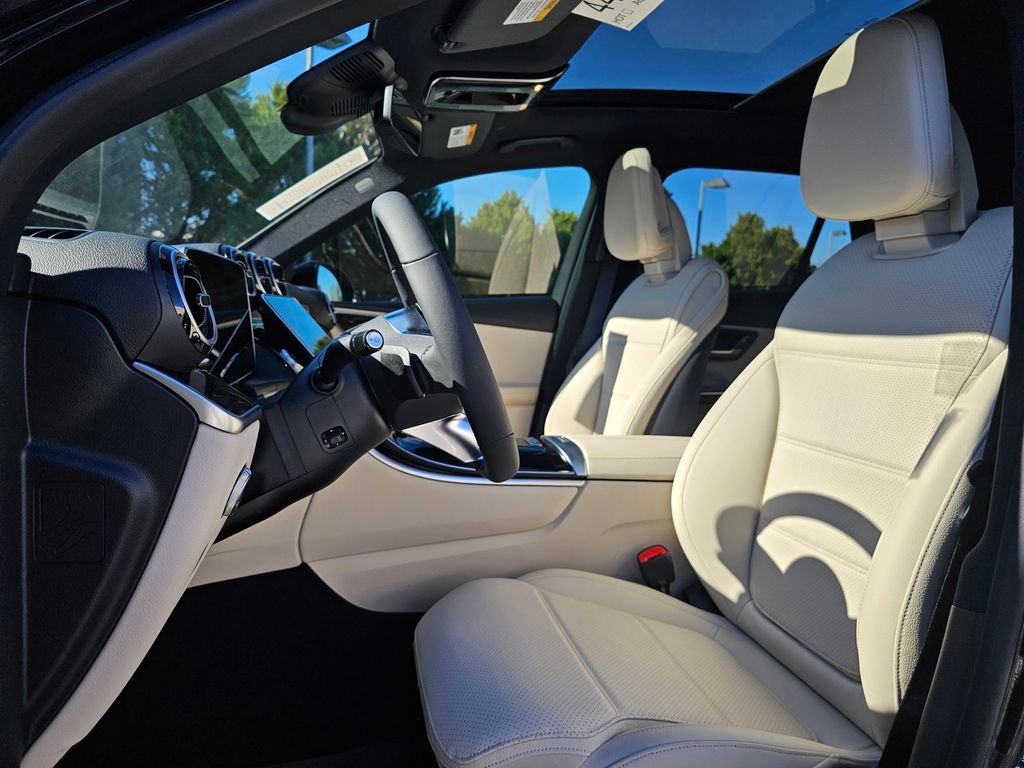 2026 Mercedes-Benz GLC Base - Photo 14