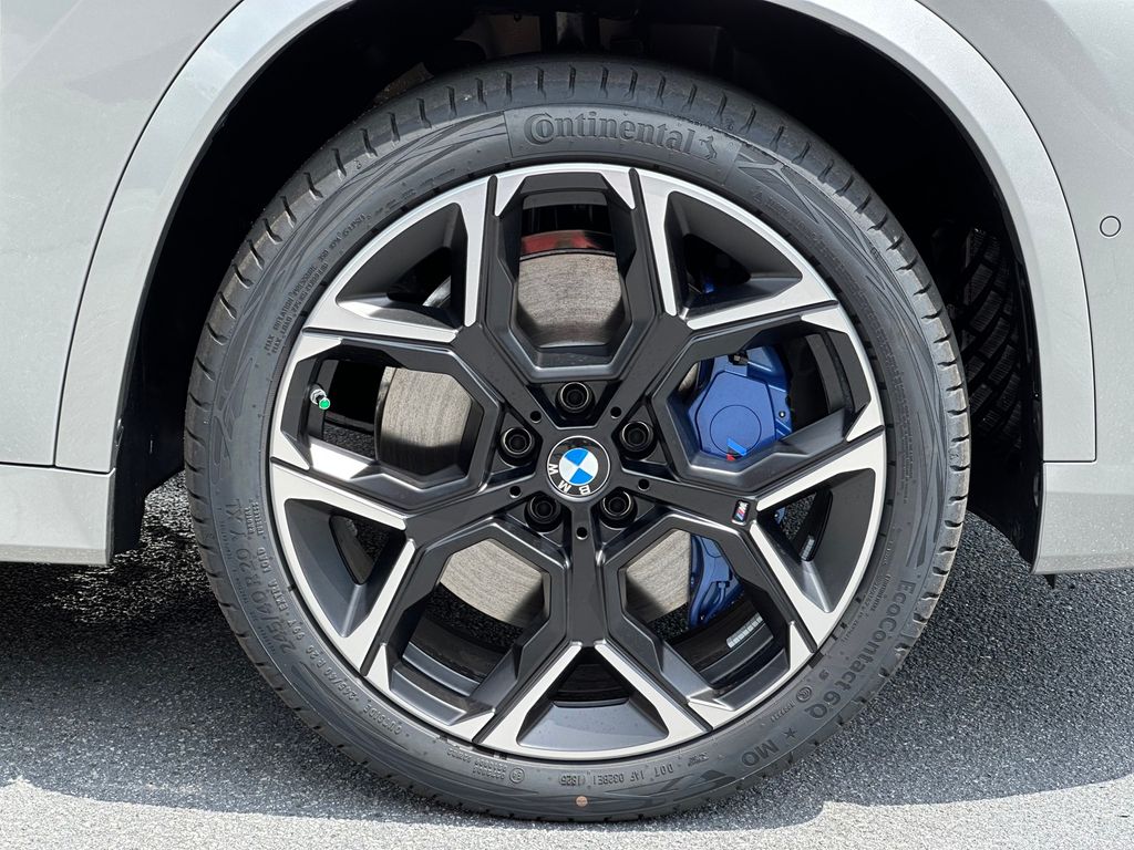 2026 BMW X1 M35i - Photo 13