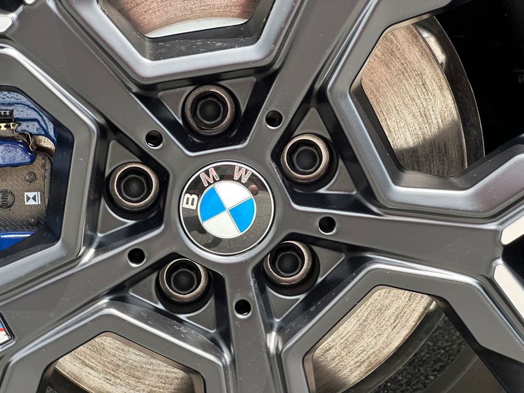 2026 BMW X1 M35i - Photo 11