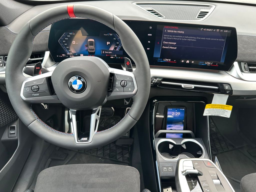 2026 BMW X1 M35i - Photo 18