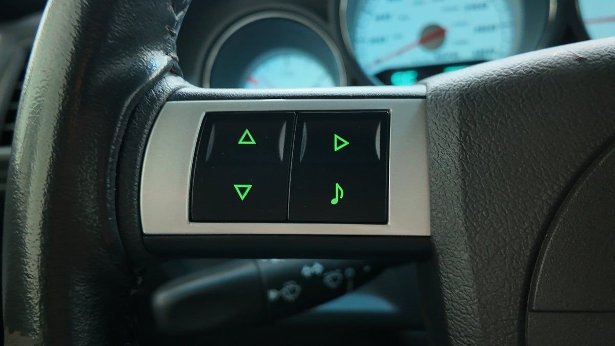 2008 Dodge Challenger thumbnail 15