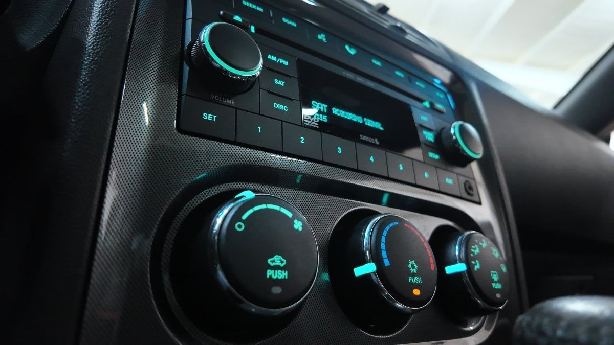 2008 Dodge Challenger thumbnail 21