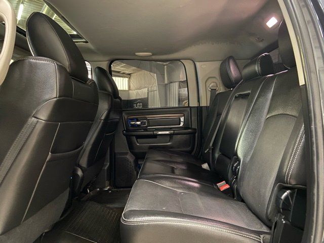 2016 RAM Ram 2500 Pickup Laramie - Photo 31