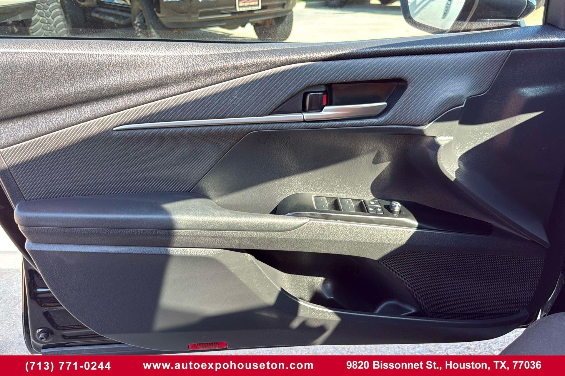 2021 Toyota Camry SE Nightshade Edition photo 27