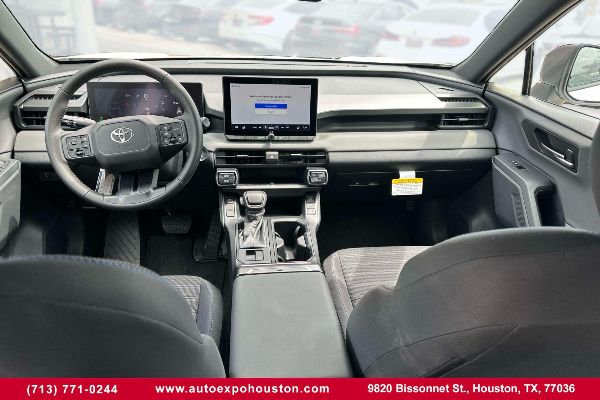 2026 Toyota RAV4 Plug-in Hybrid SE - Photo 14