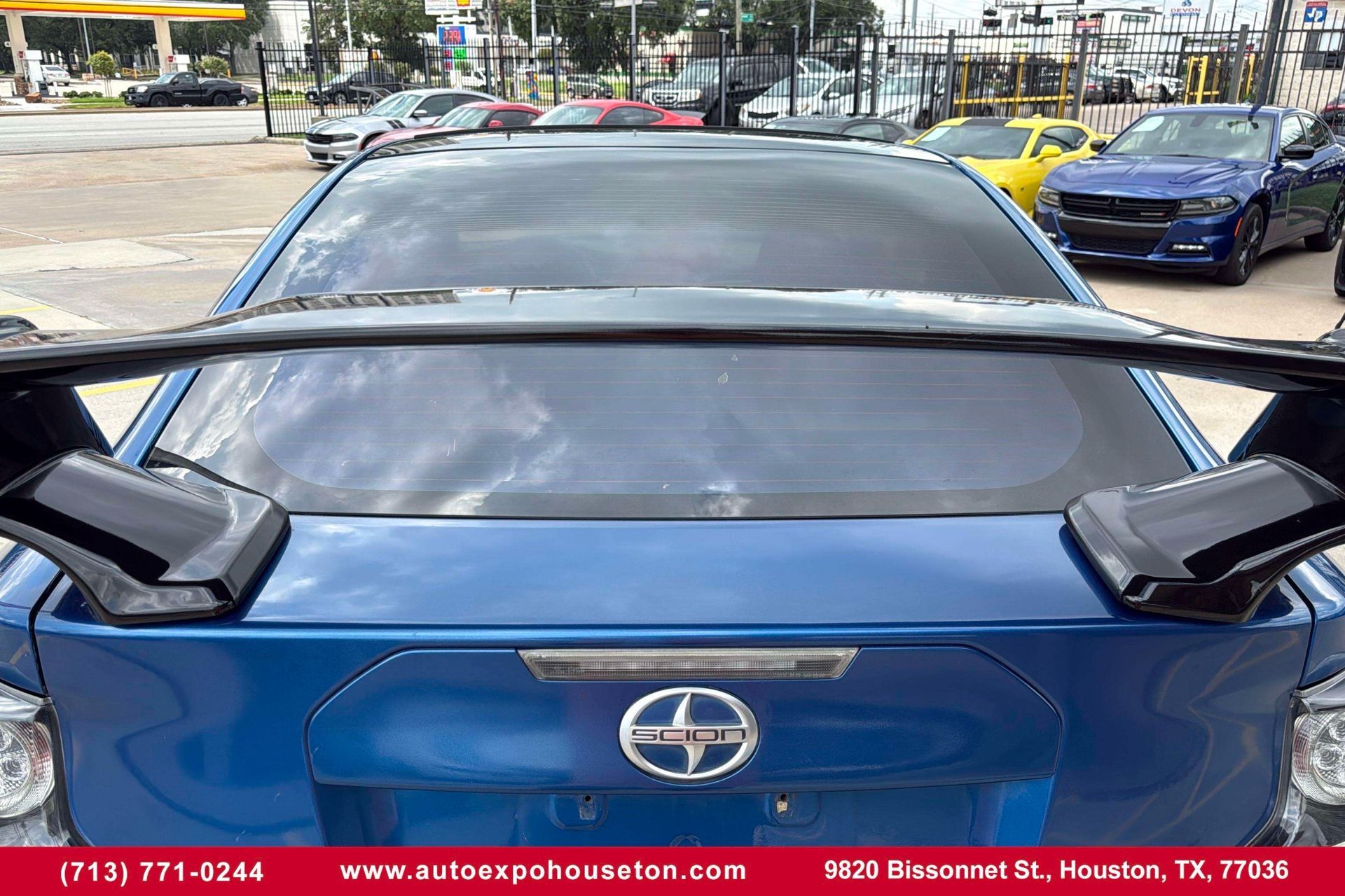 2015 Scion tC Base photo 16