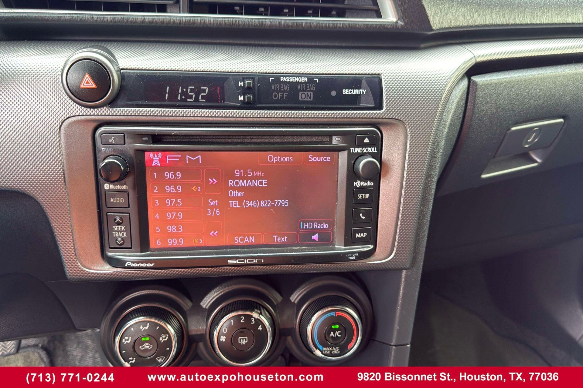 2015 Scion tC Base photo 12