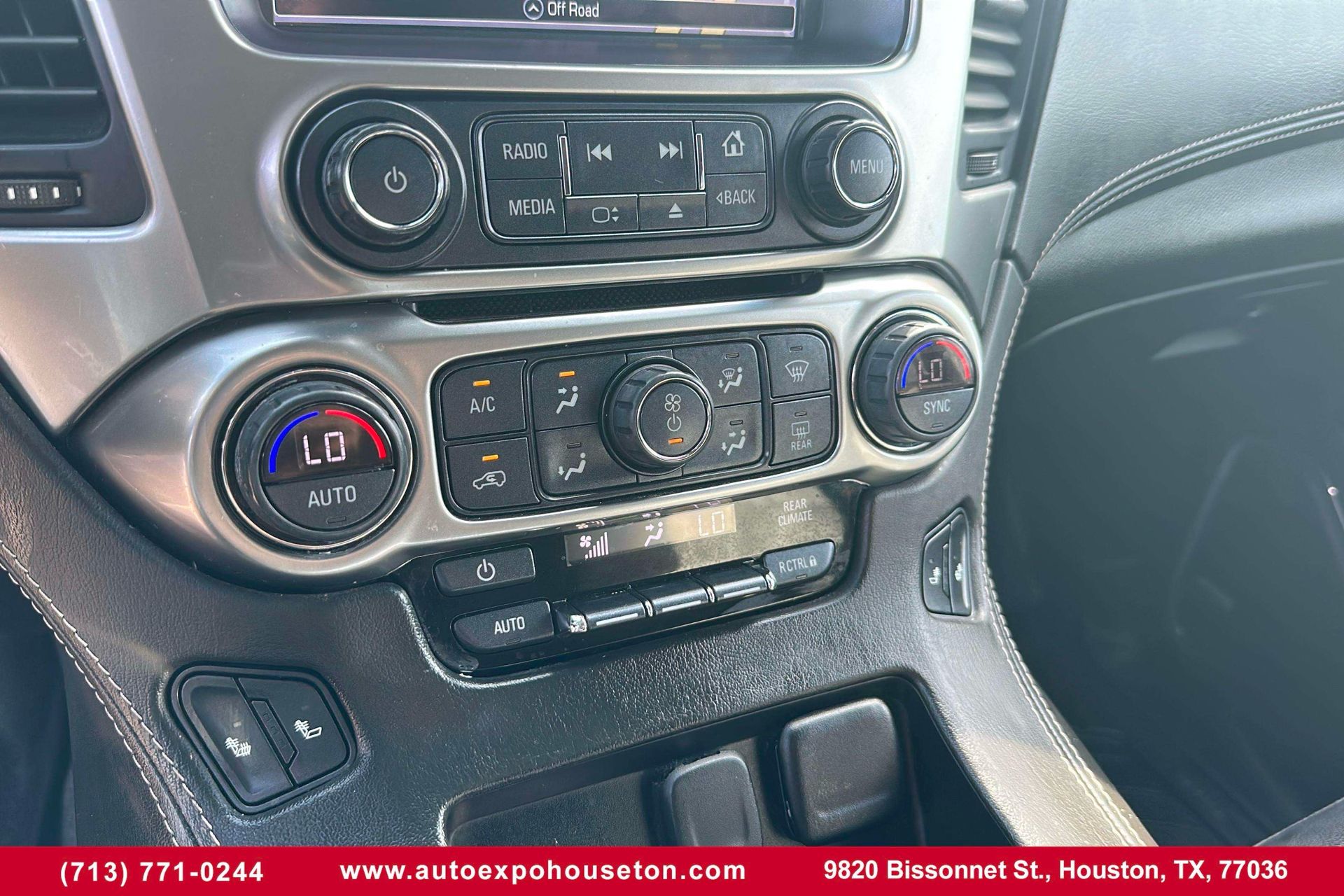 2017 Kia Sorento L photo 28