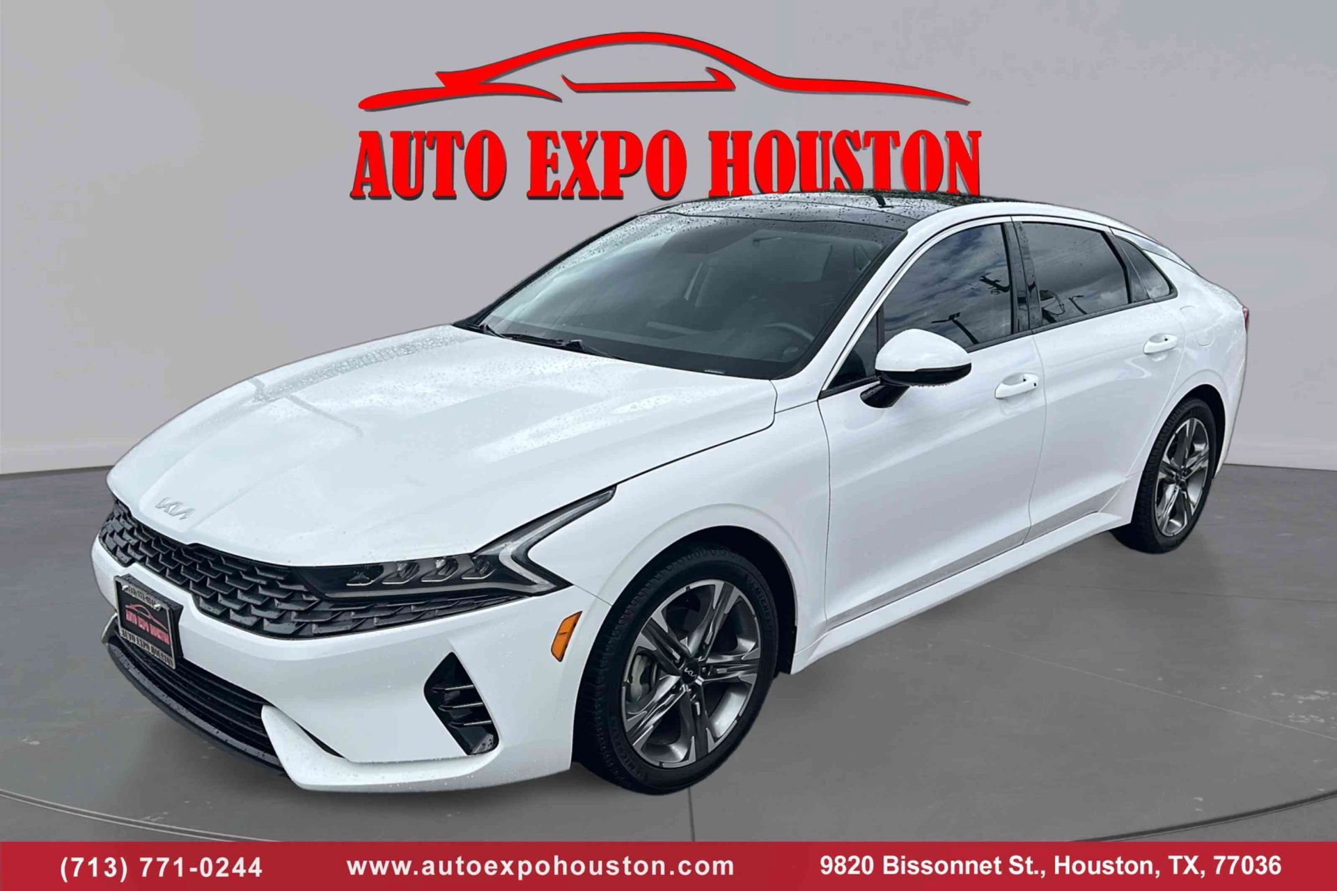 2023 Kia Optima EX FWD's photo