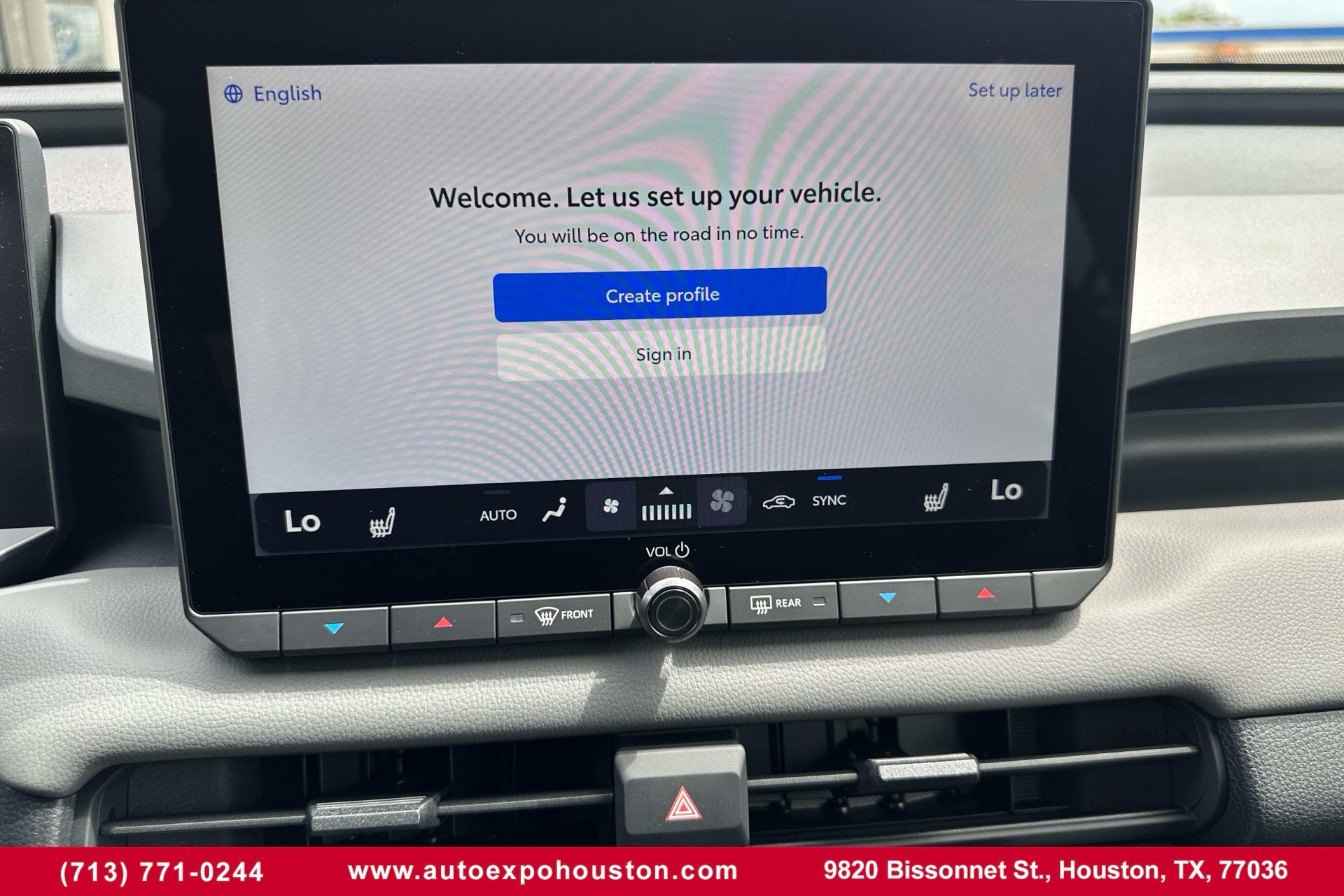 2026 Toyota RAV4 Plug-in Hybrid SE - Photo 20