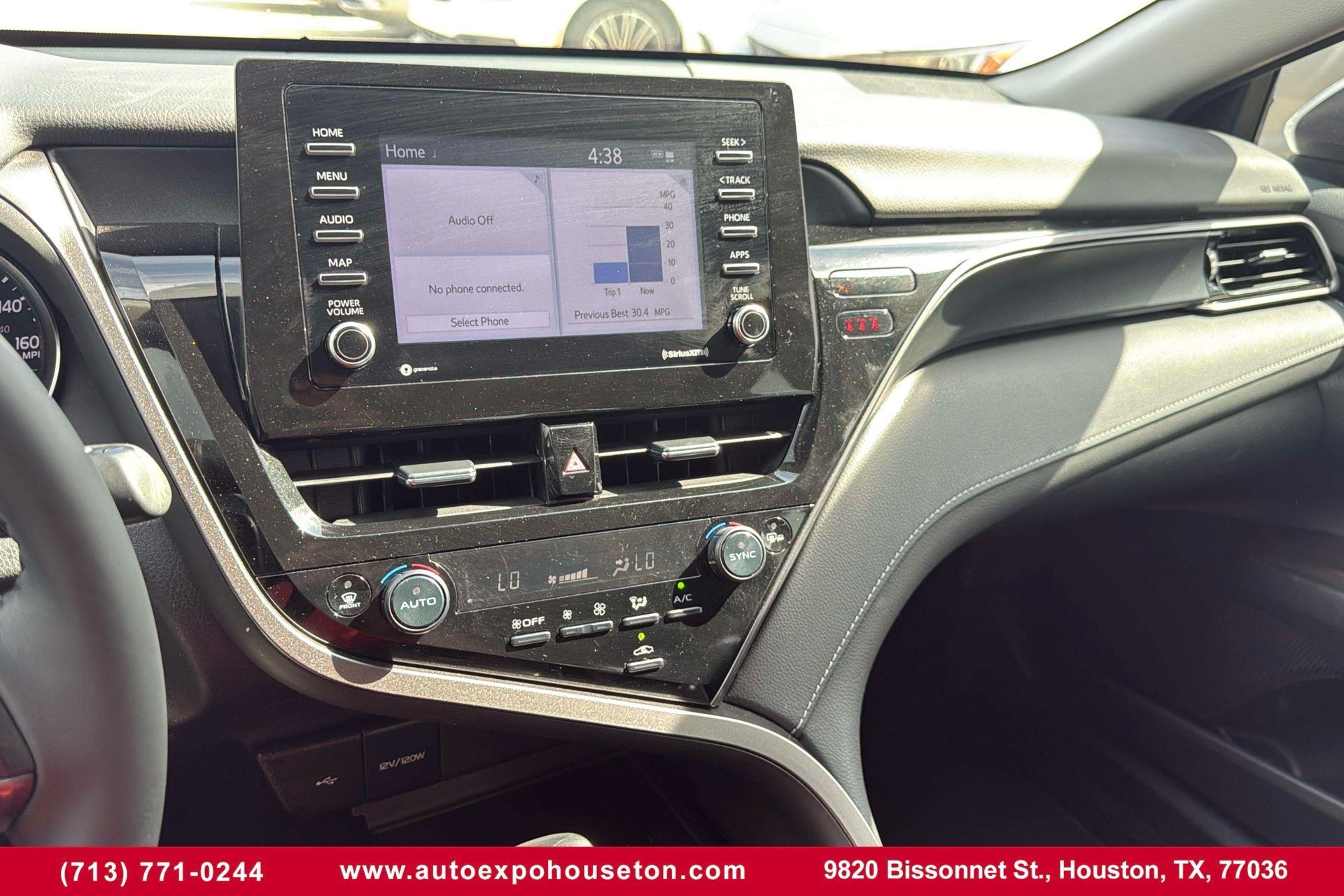 2021 Toyota Camry SE Nightshade Edition photo 7