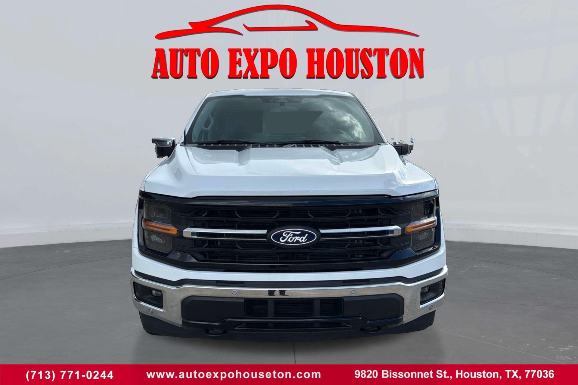 2024 Ford F-150 XLT photo 2