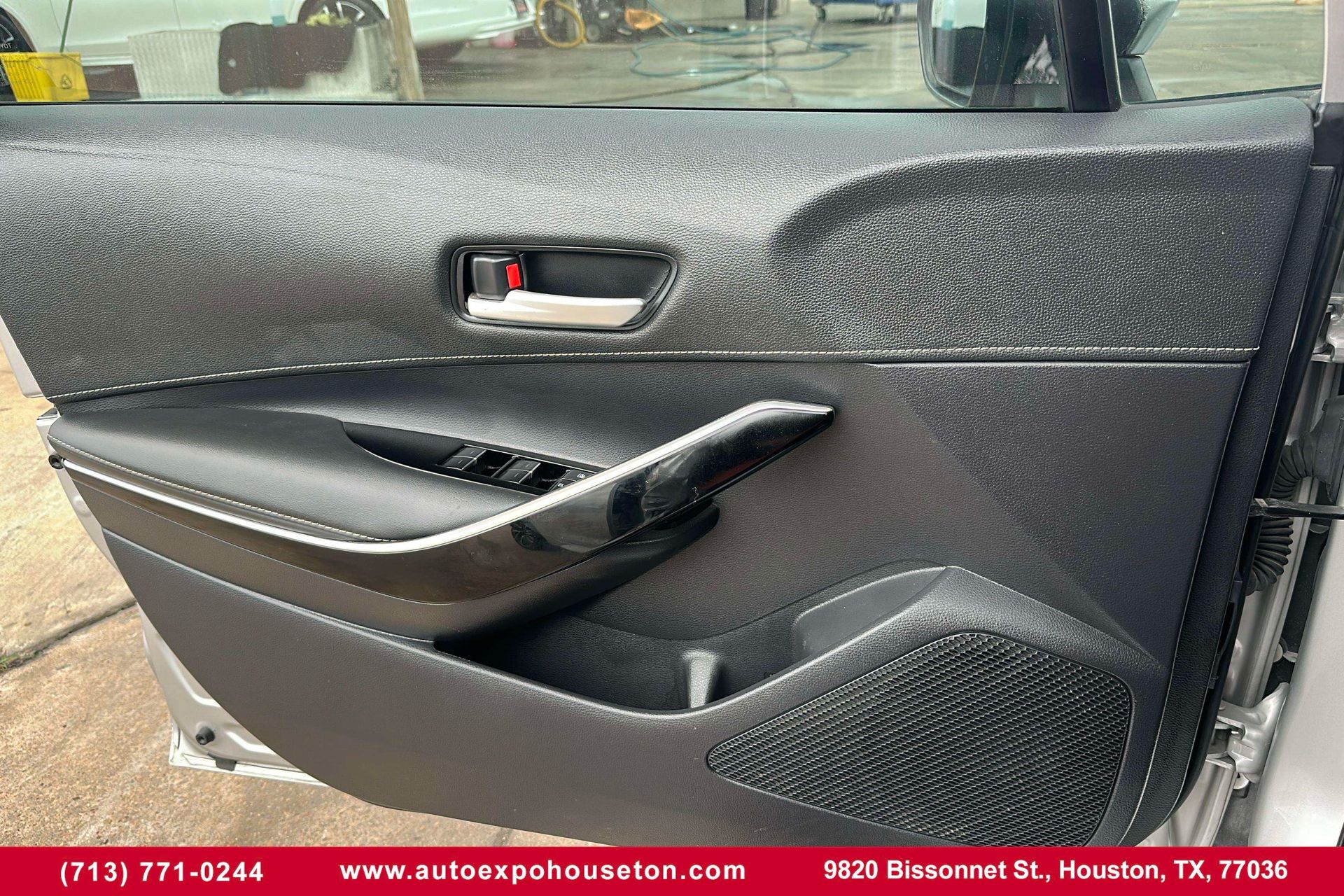 2022 Toyota Corolla XSE photo 6