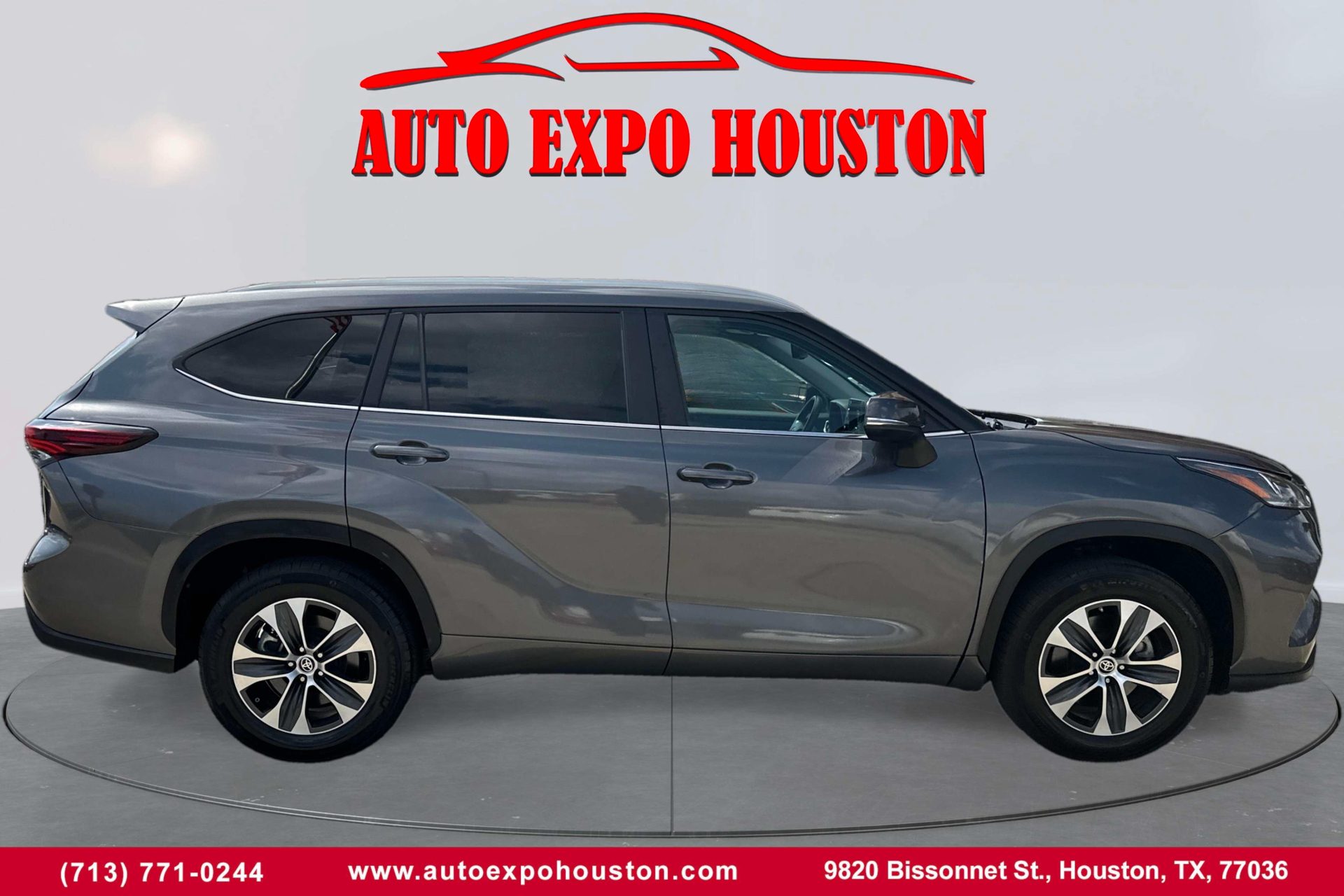 Used 2024 Toyota Highlander XLE 5TDKDRAH0RS533207 - Auto Expo Houston