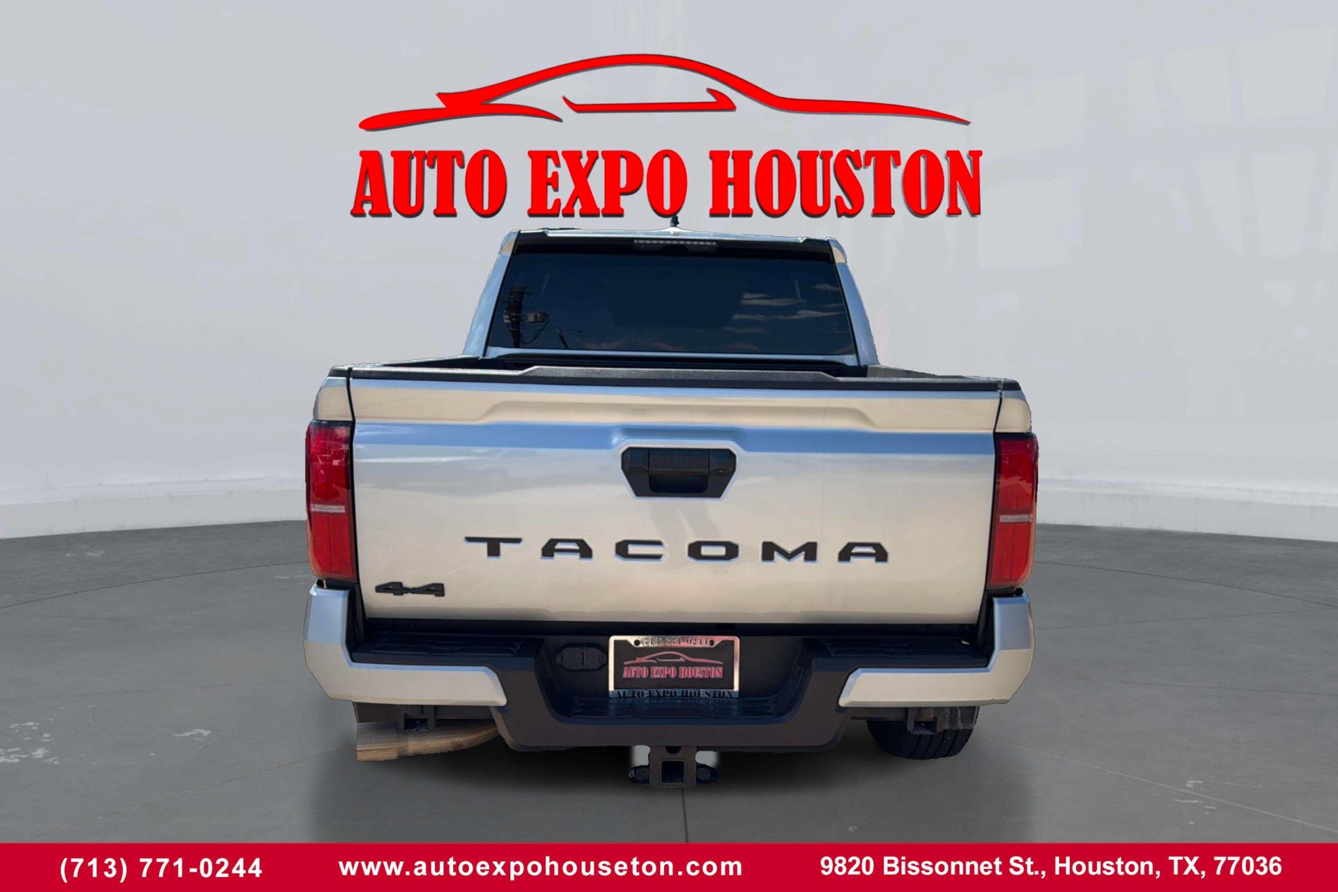 2024 Toyota Tacoma SR5 4x4 photo 5