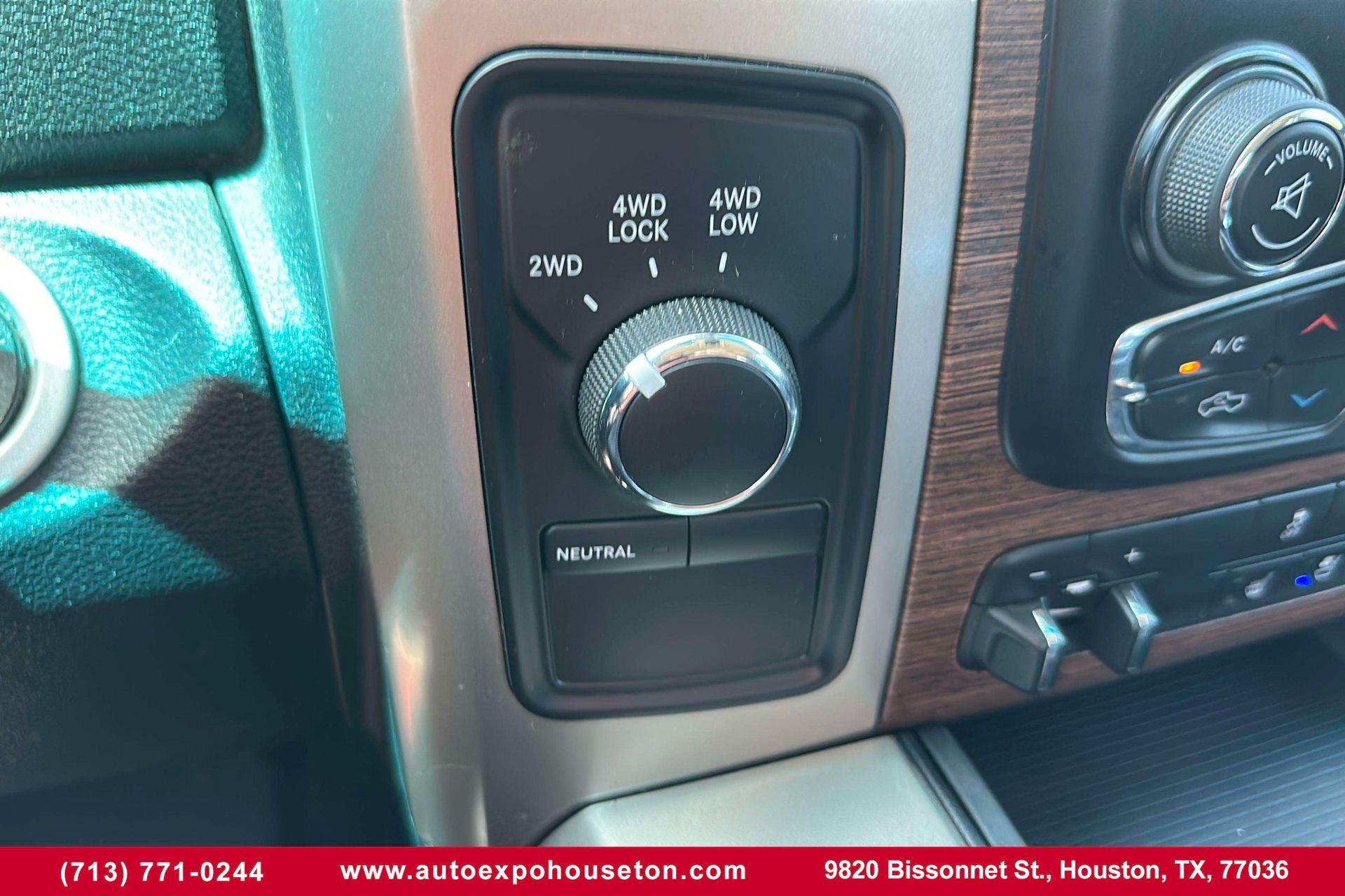 2017 Kia Sorento L photo 47