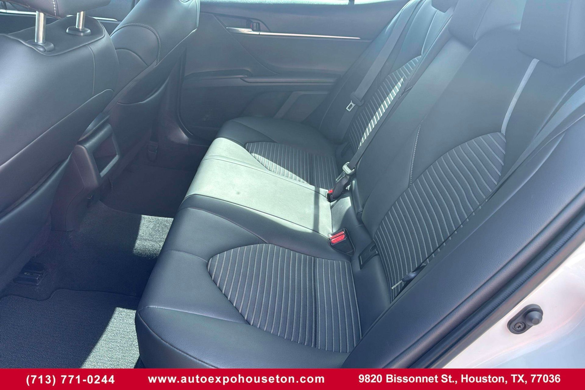 2021 Toyota Camry SE Nightshade Edition photo 12
