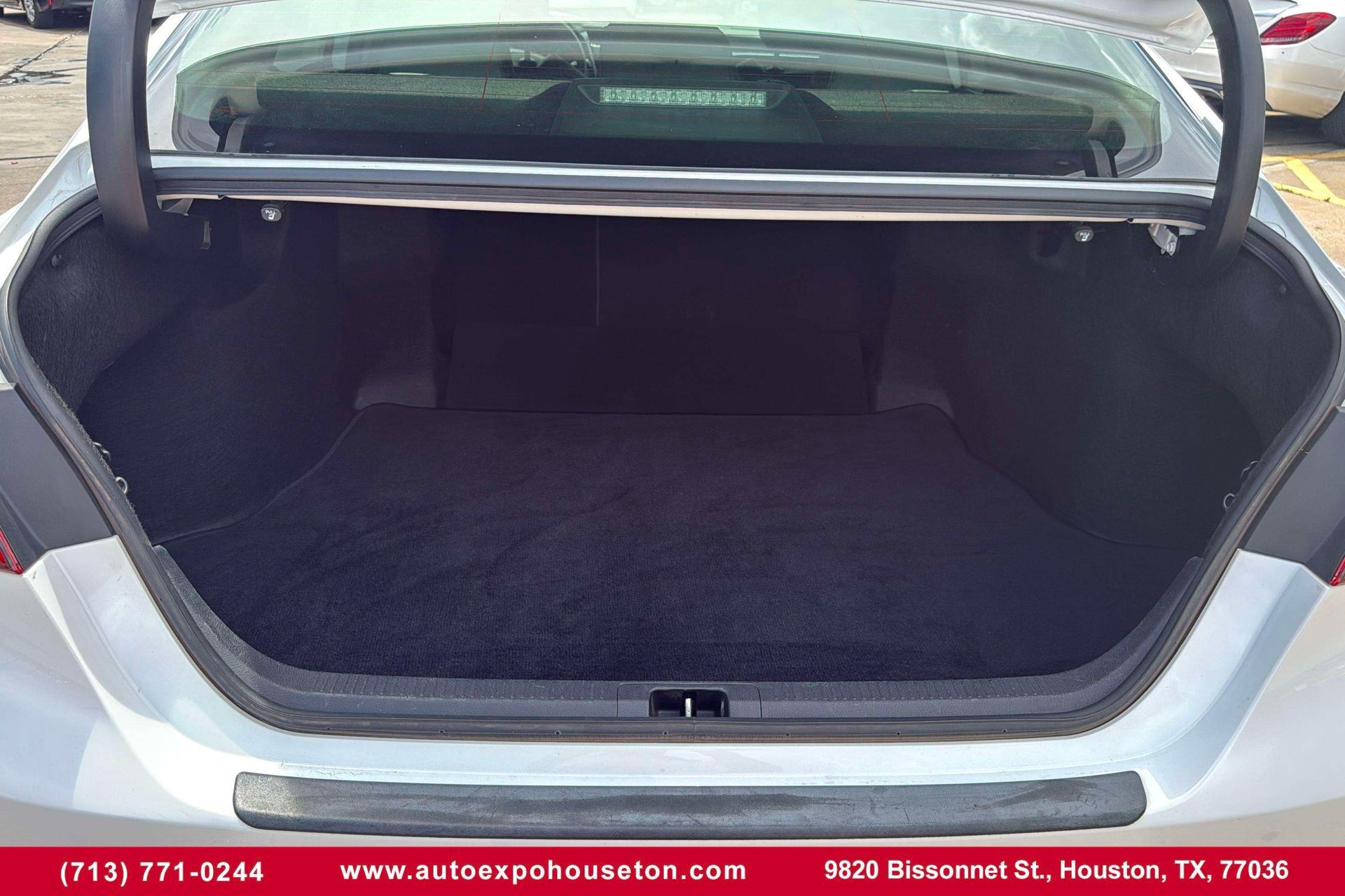 2021 Toyota Camry SE Nightshade Edition photo 15