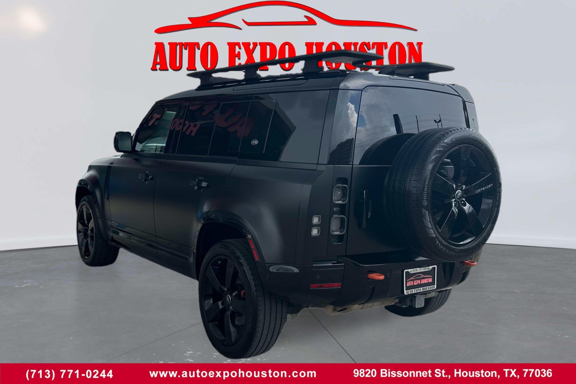 2023 Land Rover Defender X - Photo 3