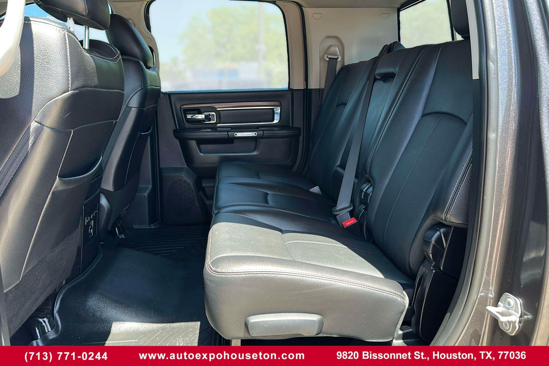 2017 Kia Sorento L photo 51