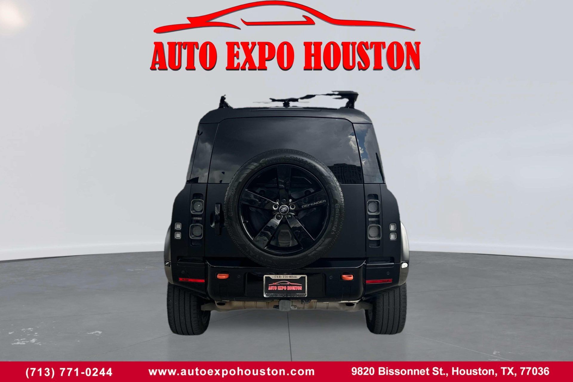 2023 Land Rover Defender X - Photo 4