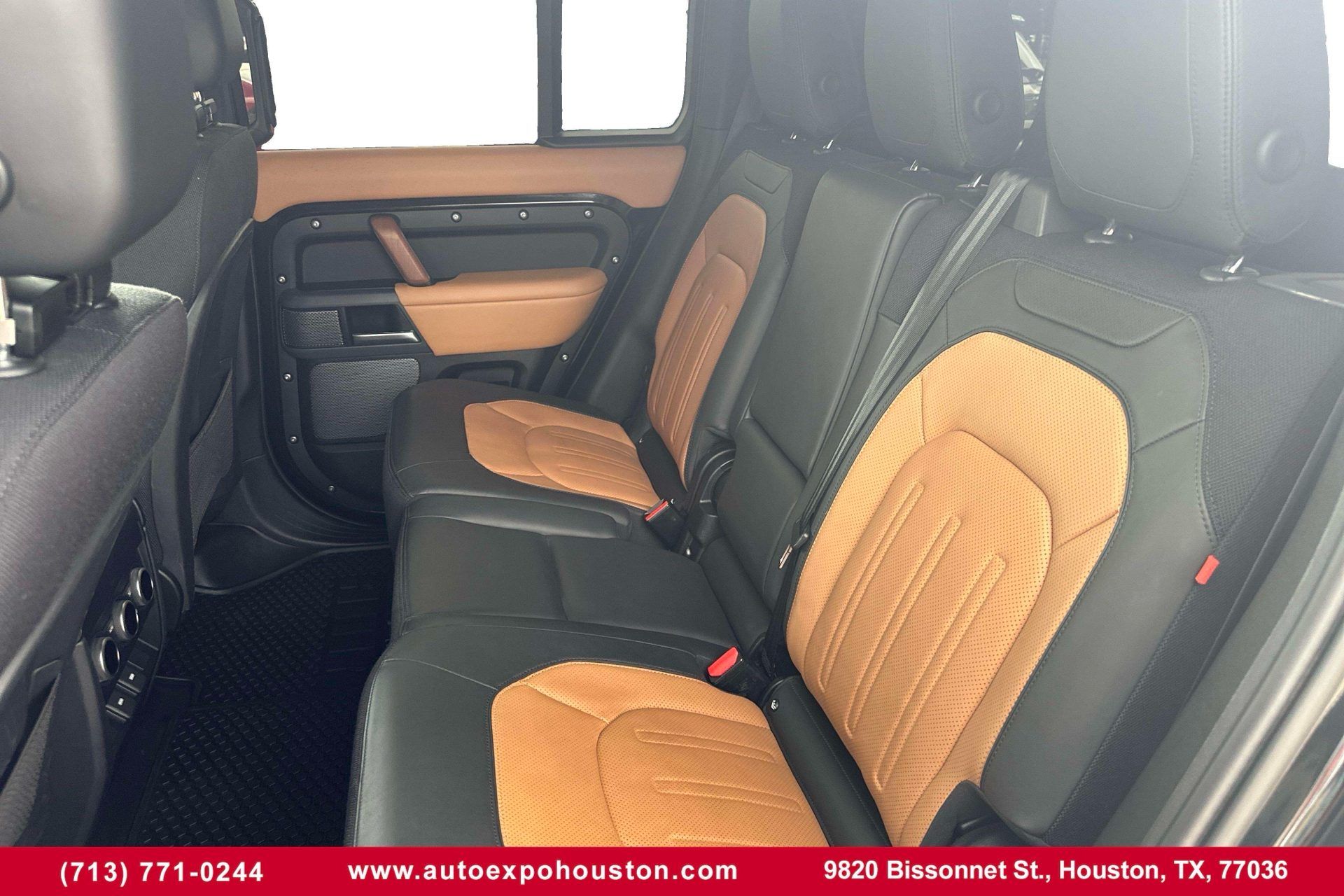 2023 Land Rover Defender X - Photo 13