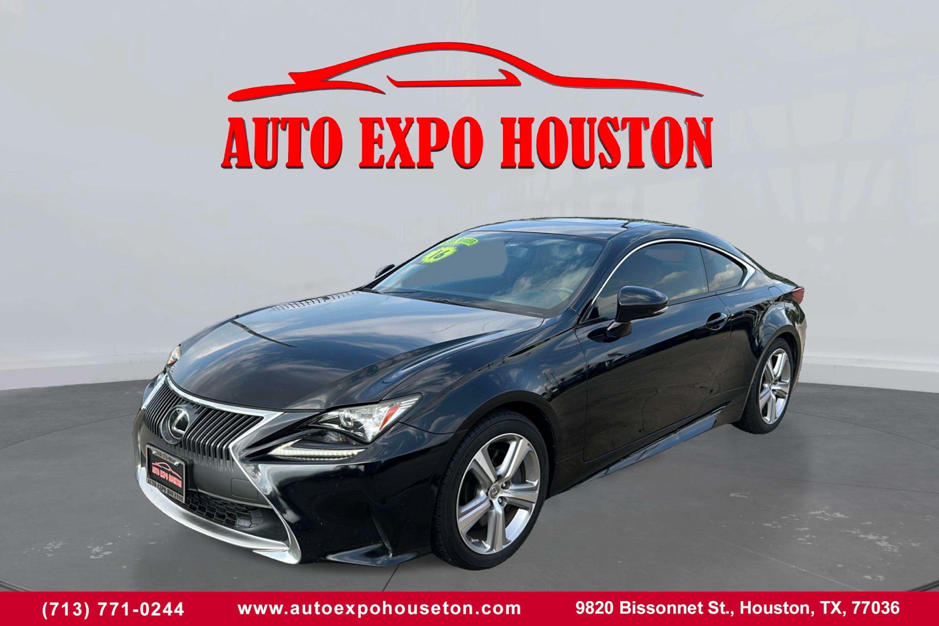 2016 Lexus RC 200t's photo