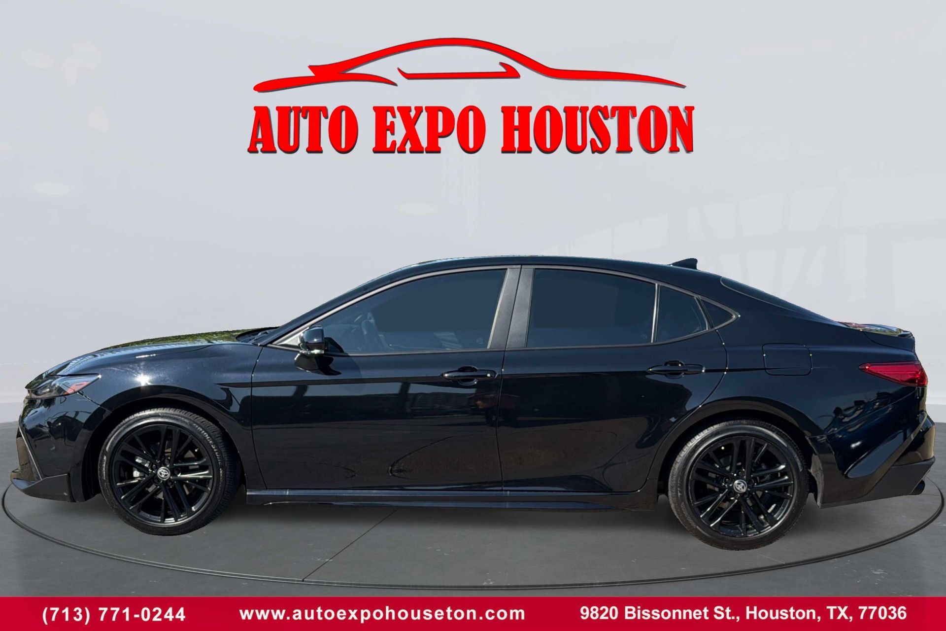2021 Toyota Camry SE Nightshade Edition photo 34