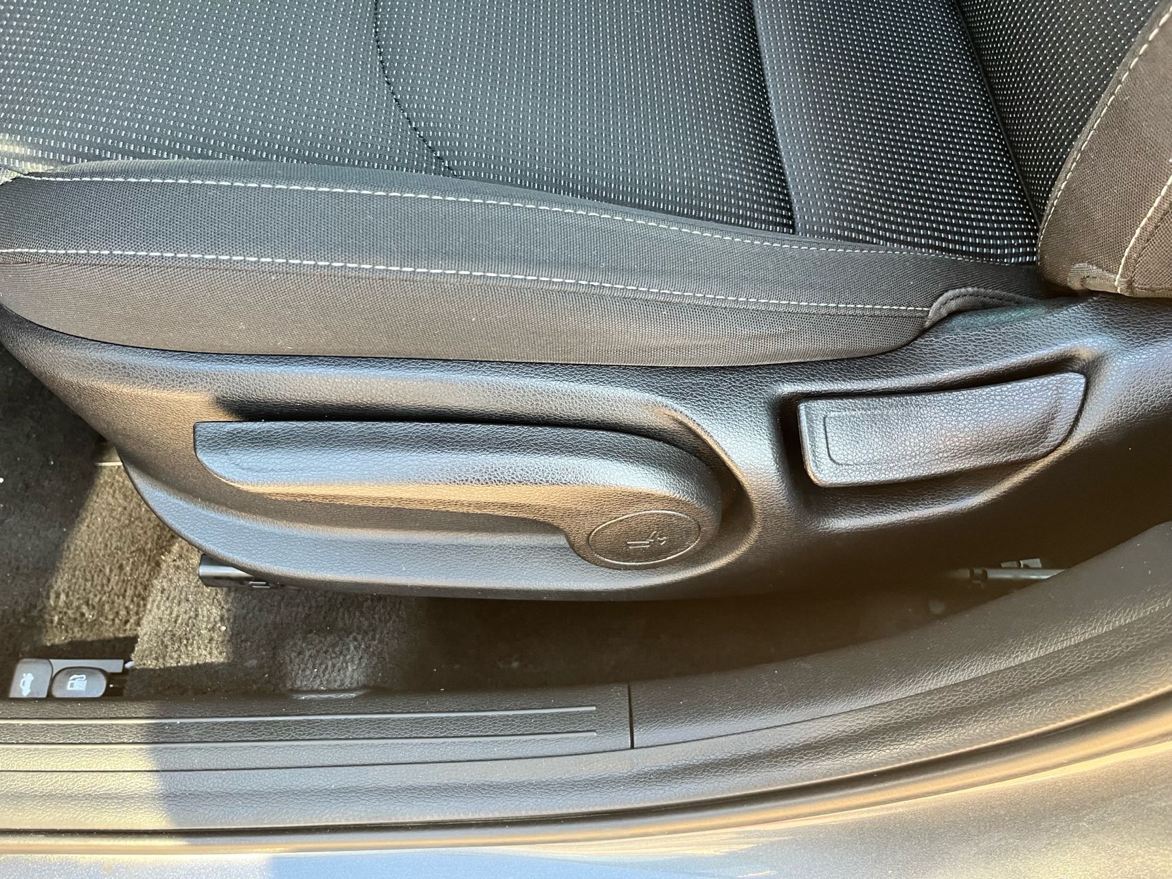 2019 Kia Forte FE LXS photo 13