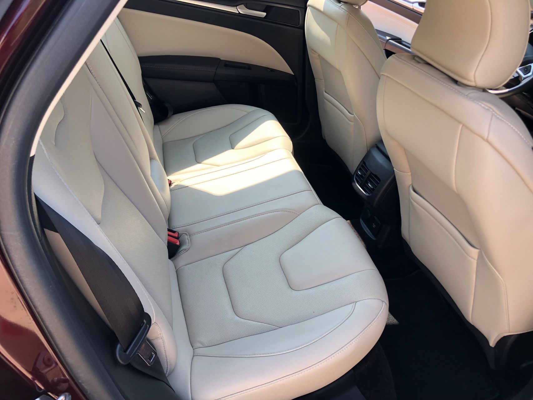 2017 Ford Fusion Titanium photo 18