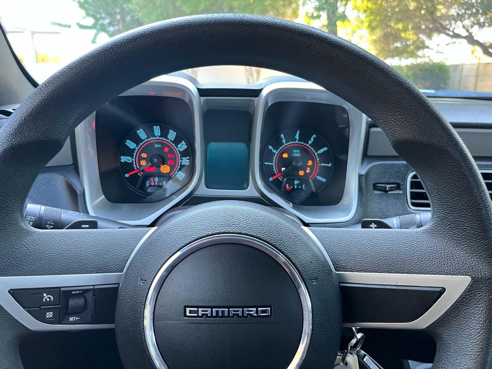 2011 Chevrolet Camaro LS photo 14