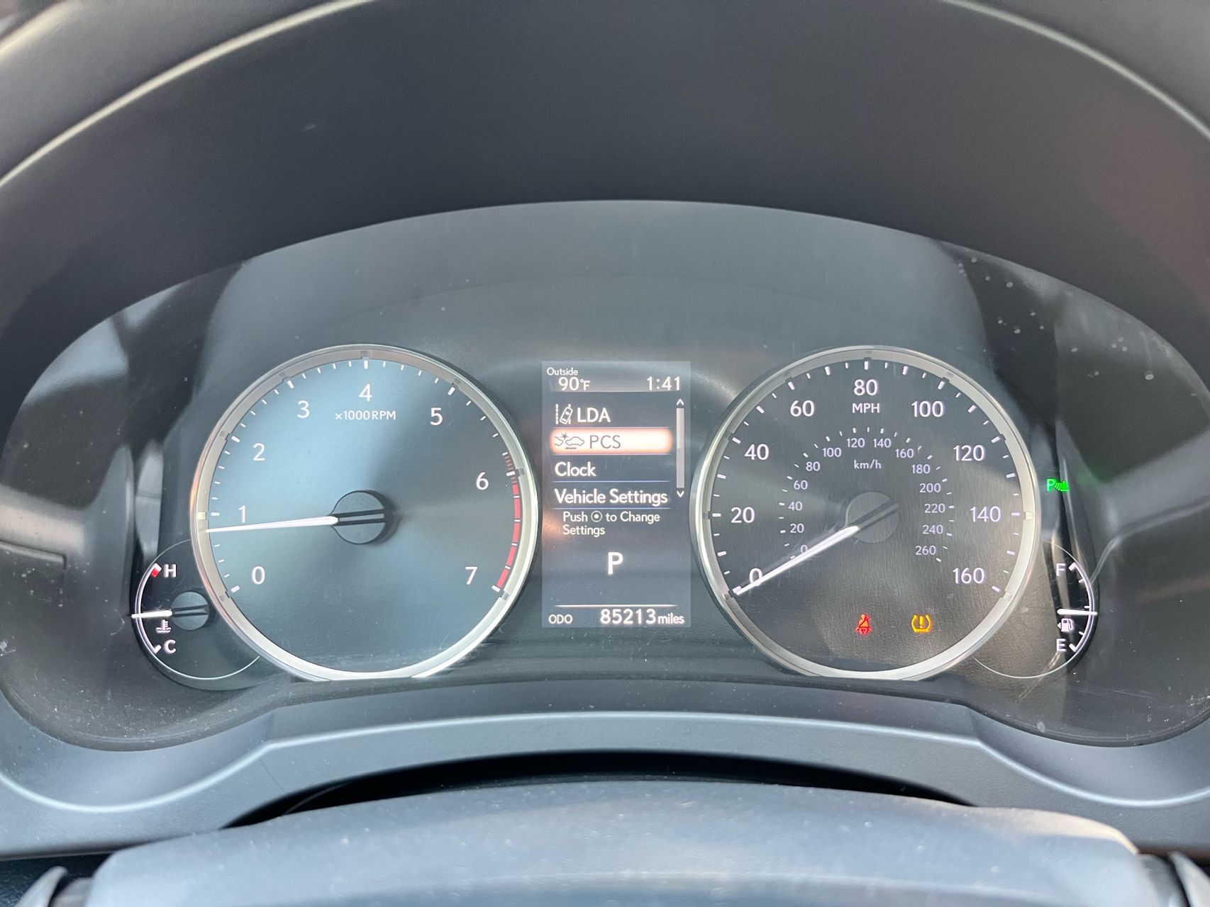 2019 Lexus IS 300 photo 24
